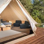 Campo de lujo Moenus Paik Glamping Joiste