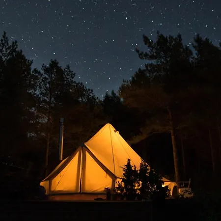 Luksuslik telk Moenus Paik Glamping