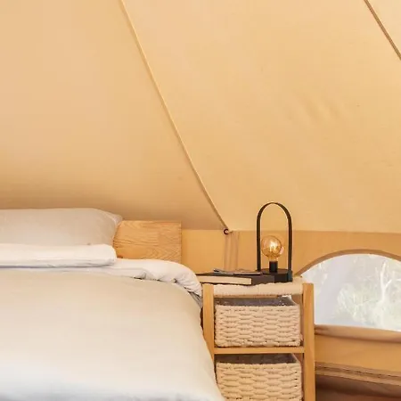 Luksuslik telk Moenus Paik Glamping