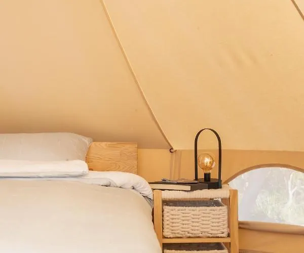 Luxury tent Moenus Paik Glamping